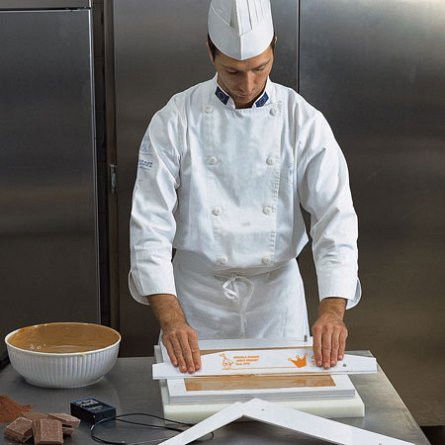 Racleta Pastic Rigid Nivelare Foaie Rulada / Ciocolata Ganache, 30xH8cm [2]