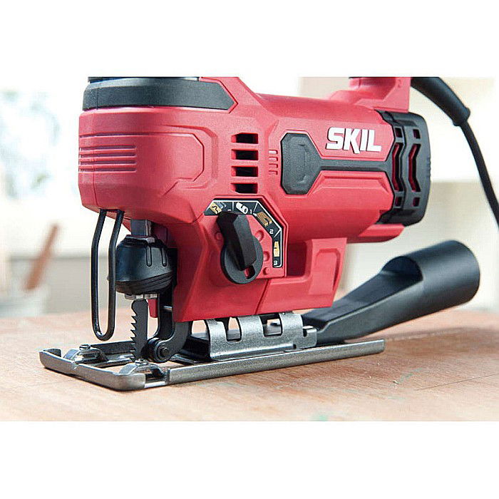 FIERASTRAU PENDULAR 550W 3000CPM + 2 PANZE 4530 AA SKIL [4]