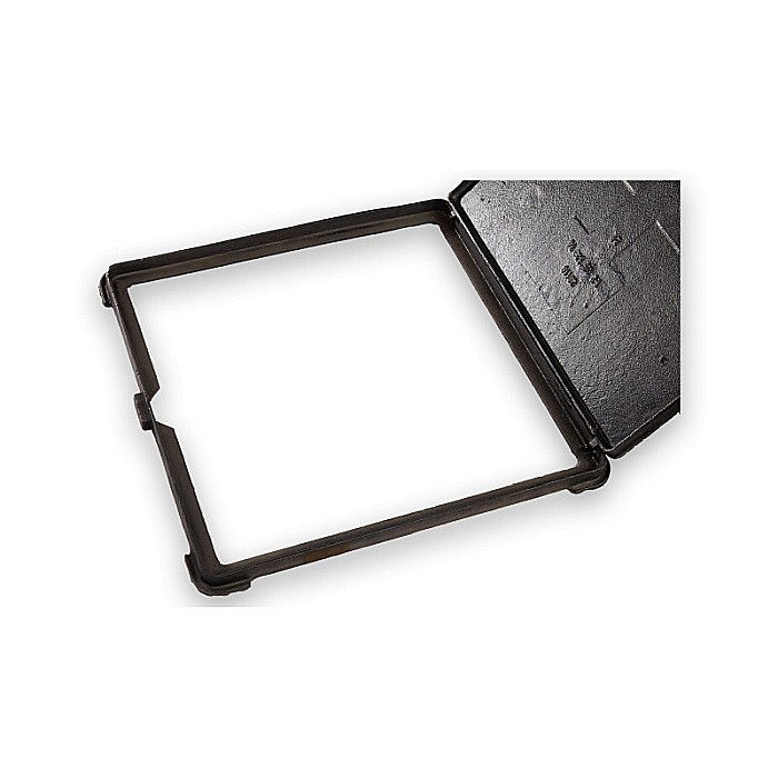 Capac + rama fonta patrat 62x62x34 clasa b 125 cu inchizator [3]