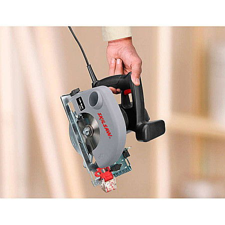 FIERASTRAU CIRCULAR DE MANA 5740 CA SKIL [1]