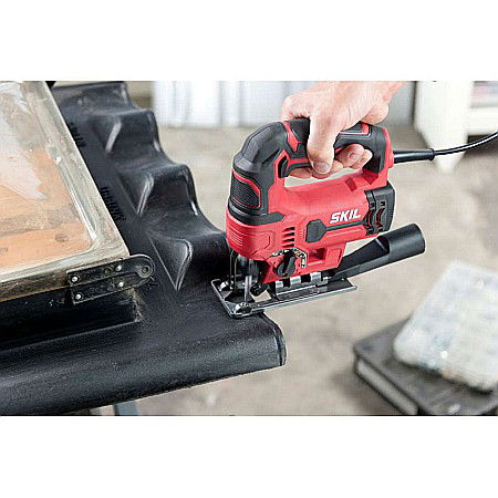 FIERASTRAU PENDULAR 550W 3000CPM + 2 PANZE 4530 AA SKIL [10]