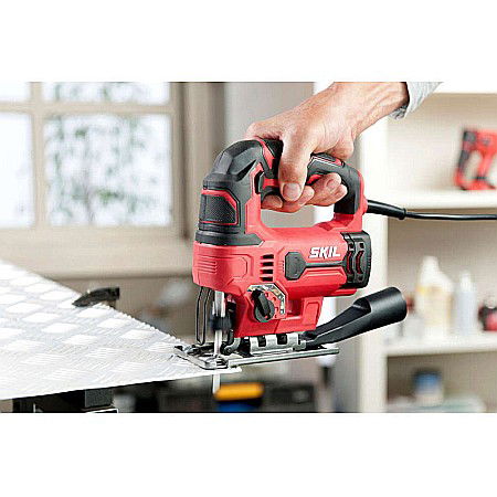 FIERASTRAU PENDULAR 550W 3000CPM + 2 PANZE 4530 AA SKIL [12]