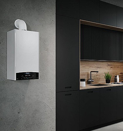 CENTRALA TERMICA PE GAZ ARISTON GENUS ONE+ WIFI 24 KW COMBI IN CONDENSATIE KIT EVACUARE INCLUS 3301777 [4]