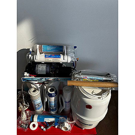 FILTRU DE APA CU OSMOZA INVERSA IN 6 TREPTE CU MINERALIZARE CU POMPA SI LAMPA UV KT-RO-50-UV [3]