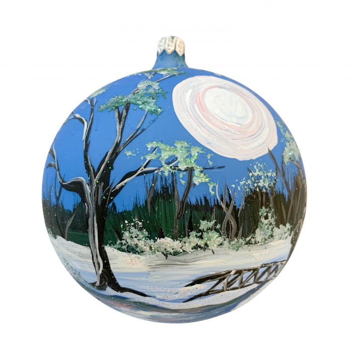 glob-din-sticla-suflata-si-pictata-manual-argcoms-fabrica-lui-mos-craciun-peisaj-de-iarna-in-padure-multicolor-fond-albastru-120-mm-sferic-6567-6568 [1]
