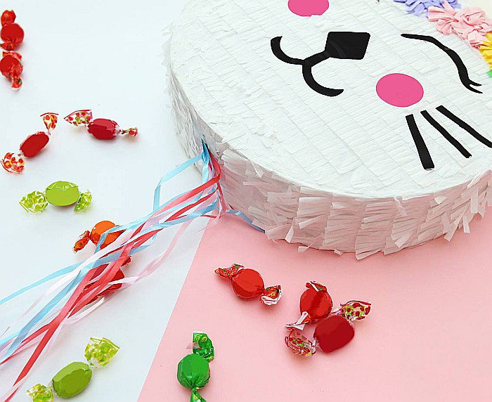 GOD PINATA PARTY CAT WITH FLOWERS 33*35*7.5CM WM-PKKW [3]
