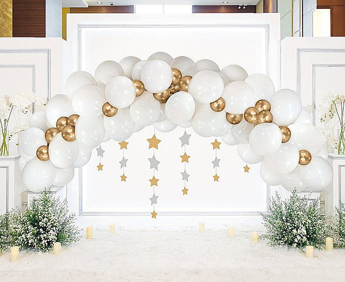 GOD GHIRLANDA DIN BALOANE B&C white and gold, 70 pcs GB-BZ70 [2]