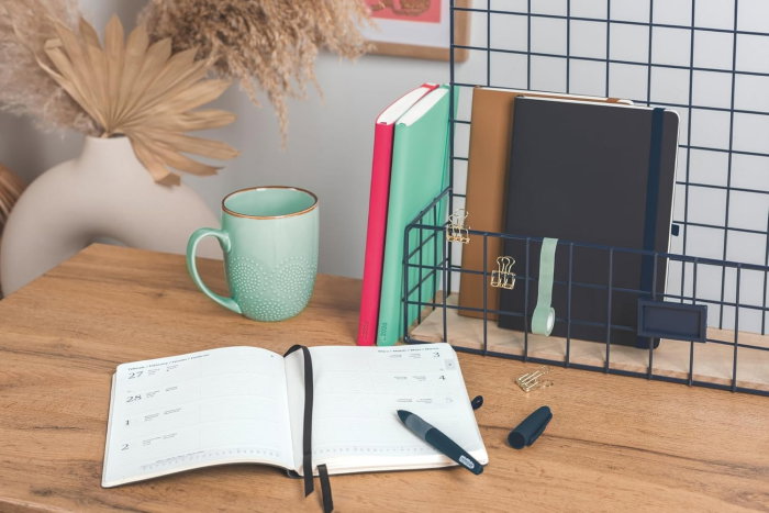 AGENDA DATATA SAPTAMANAL KOMPAGNON A5 2026 CU ELASTIC MARO 79166706 [7]