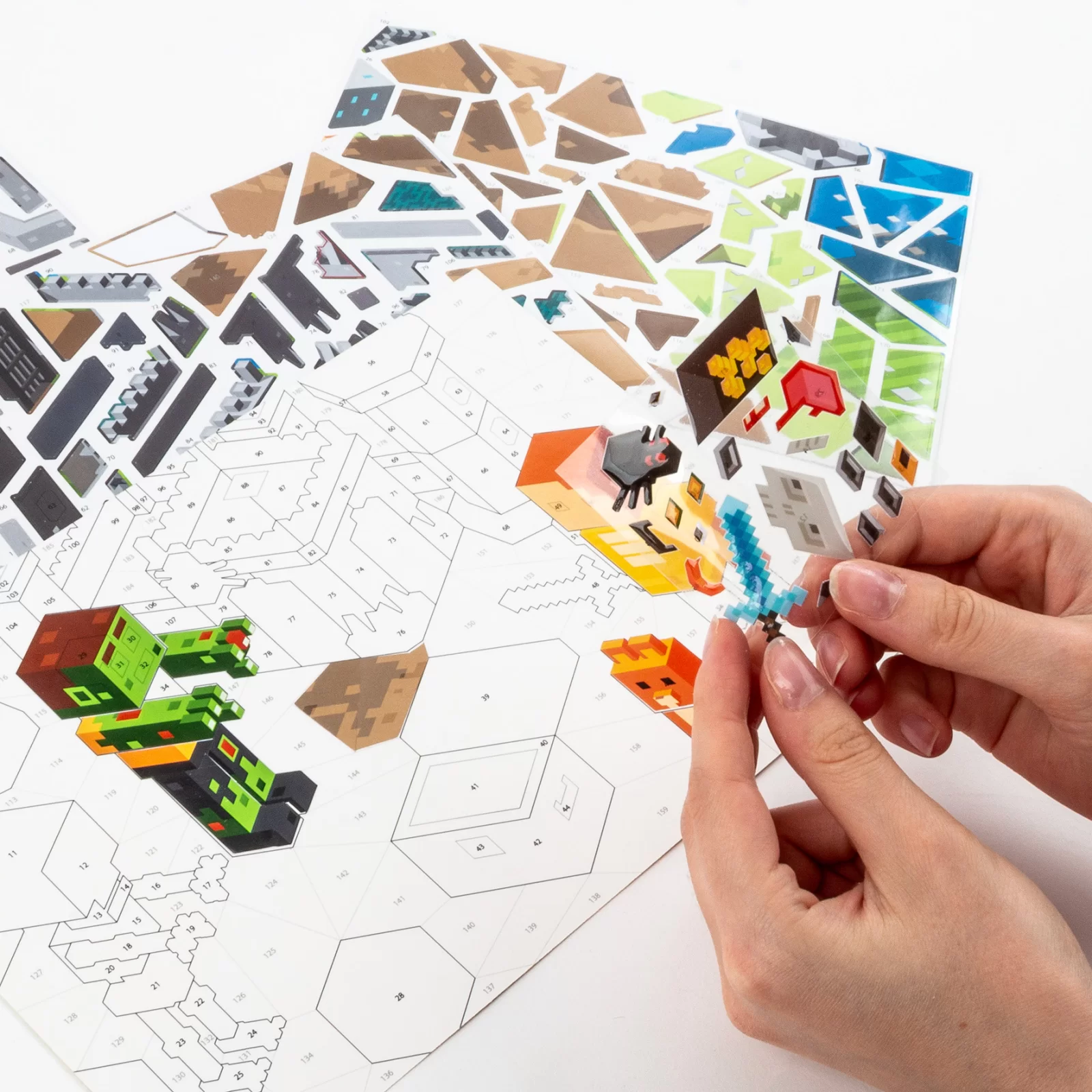 SET PICTURA PE NUMERE CU STICKERE, GAME, KIDEA WNGKA [3]