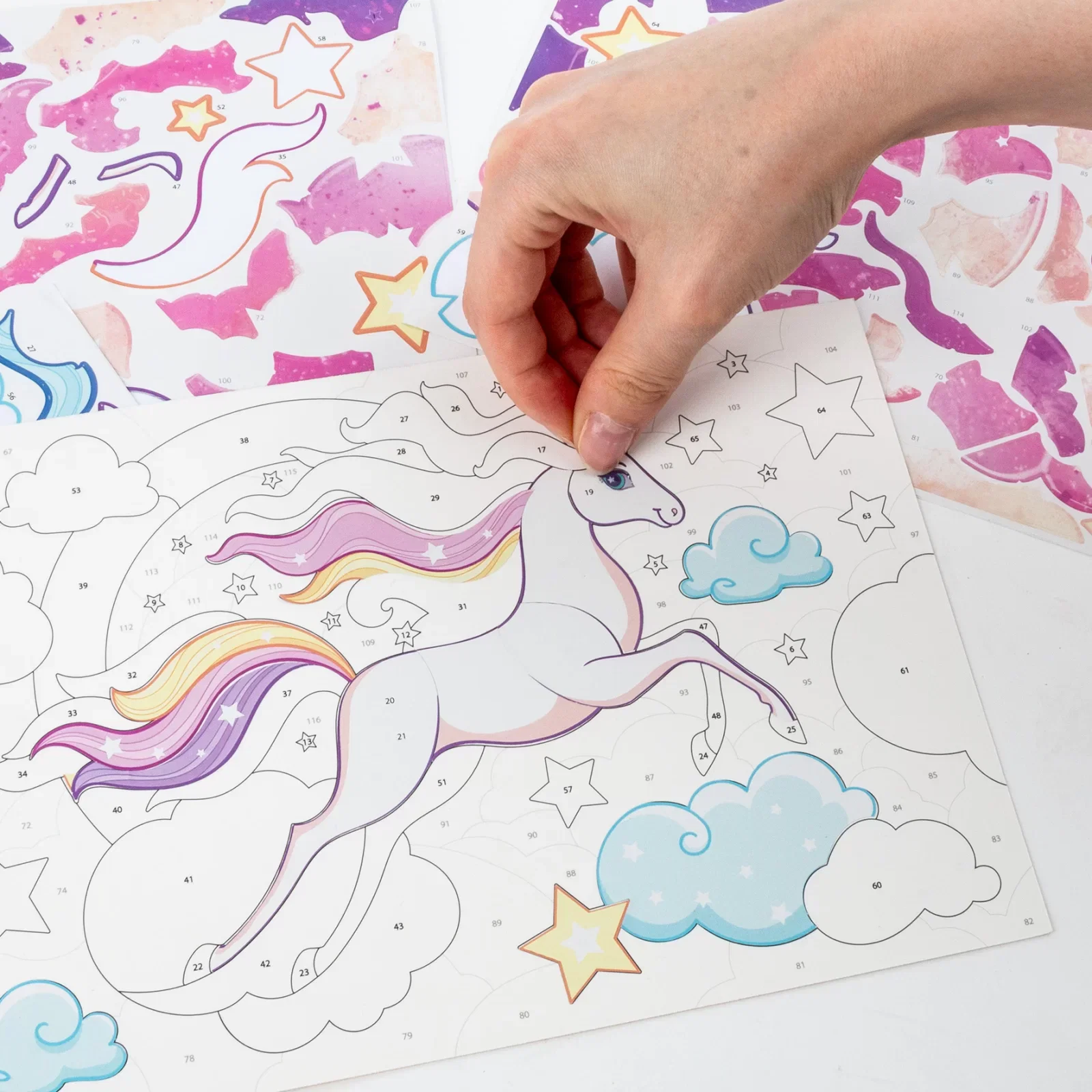 SET PICTURA PE NUMERE CU STICKERE, UNICORN, KIDEA WNJKA [6]