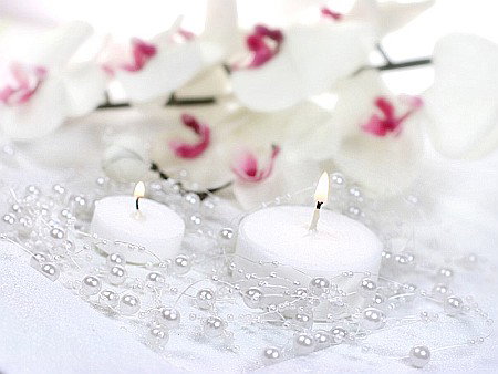 Accesorii decorative pentru flori - PD GHIRLANDA PERLE DECOR ALBA 1.3M 5/SET GP1
