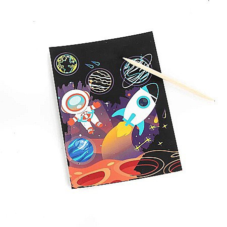 DE CARTE DE COLORAT SCRATCH ART BOOK 5 COLI + STICKERE COSMOS GLOW IN THE DARK KIDEA SCWKKKA [5]