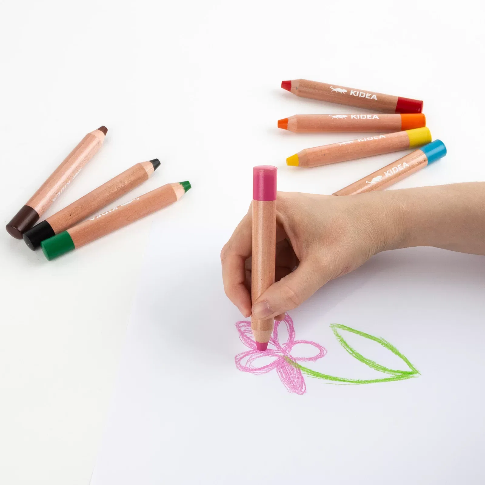 Set 8 Creioane Super Jumbo Kidea cu Ascuțitoare [6]