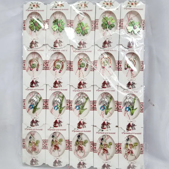 Martisor si 8 Martie - MARTISOR IN CUTIUTA CU PANDANTIV DIN PLASTIC BJ4819/BJ4816/BJ4817