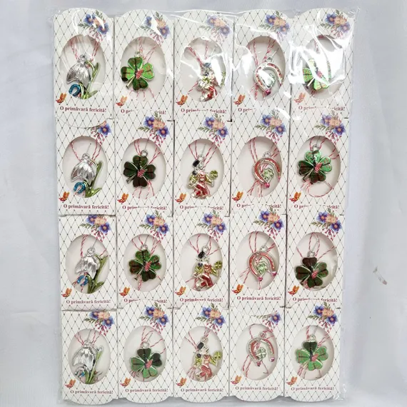 MARTISOR IN CUTIUTA CU PANDANTIV DIN PLASTIC BJ4819/BJ4816/BJ4817 [1]