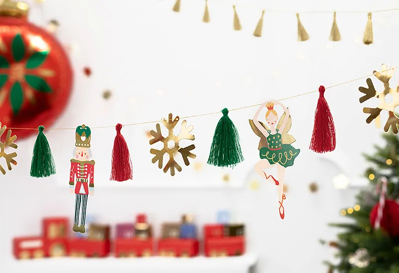 Baloane de Craciun si An Nou - GHIRLANDA HARTIE Christmas, Nutcracker mix, 2m GL28