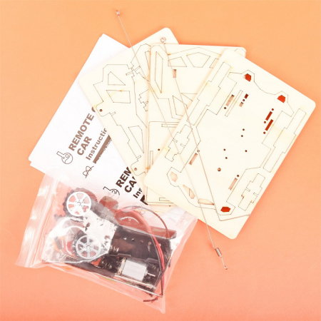ROB SET CREATIV DIN LEMN MASINA 27317 [1]