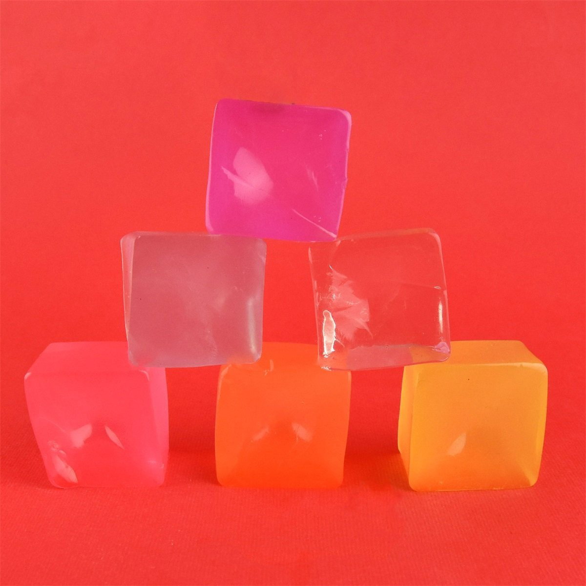 ROB JUCARIE SENZORIALA ANTISTRESS 3CM CUB DE GHEATA 54873