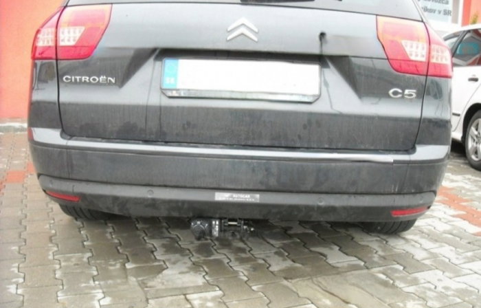 Citroen C5 combi dupa 2008 carlig de remorcare demontabil automat cu maneta marca Autohak [8]