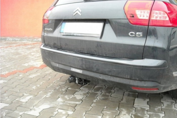 Citroen C5 combi dupa 2008 carlig de remorcare demontabil automat cu maneta marca Autohak [9]