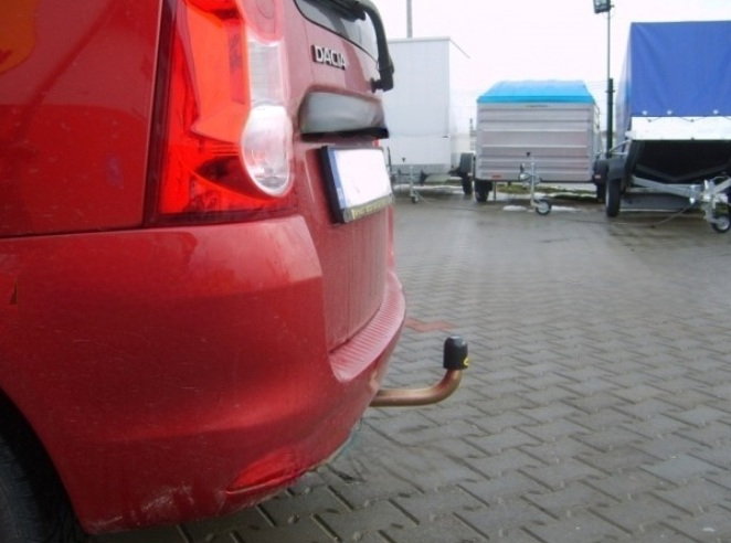 Dacia Logan MCV dupa 2007 - 2012 carlig de remorcare demontabil automat cu maneta marca Autohak [8]