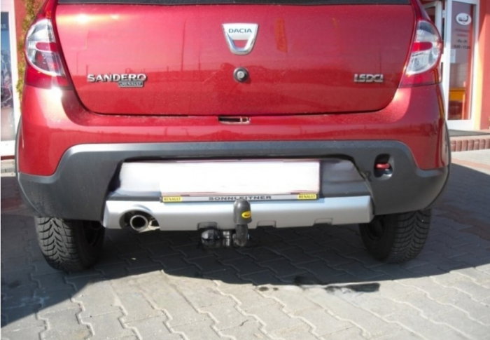 Dacia Sandero Stepway 2009 - 2012 carlig de remorcare marca Autohak [8]