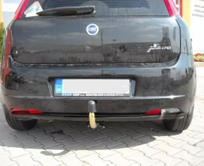 Fiat Grande Punto fabricat dupa 2006 carlig de remorcare detasabil automat [8]