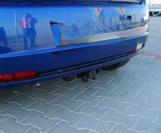Fiat Grande Punto fabricat dupa 2006 carlig de remorcare detasabil automat [5]