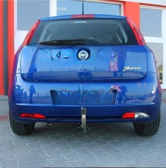 Fiat Grande Punto fabricat dupa 2006 carlig de remorcare detasabil automat [6]
