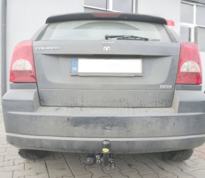Dodge Caliber dupa 2006 carlig de remorcare demontabil automat cu maneta marca Autohak [4]
