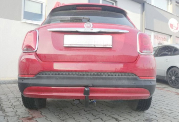 Fiat 500X dupa 2014 carlig de remorcare demontabil automat vertical marca Autohak [5]