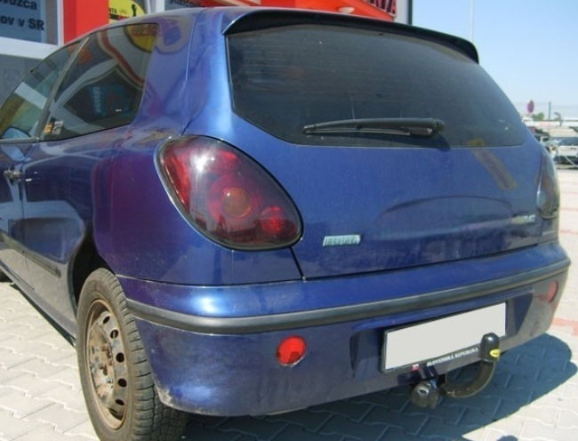 Fiat Bravo 3 usi 1995 - 2001 carlig de remorcare marca Autohak [2]