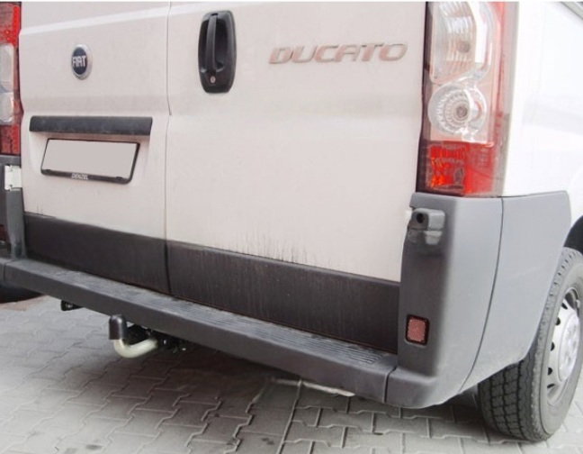 Fiat Ducato duba L1, L2, L3 dupa 2006 carlig de remorcare demontabil automat cu maneta marca Autohak [6]