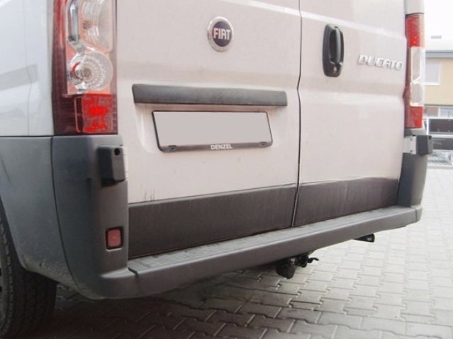 Fiat Ducato duba L1, L2, L3 dupa 2006 carlig de remorcare demontabil automat cu maneta marca Autohak [4]