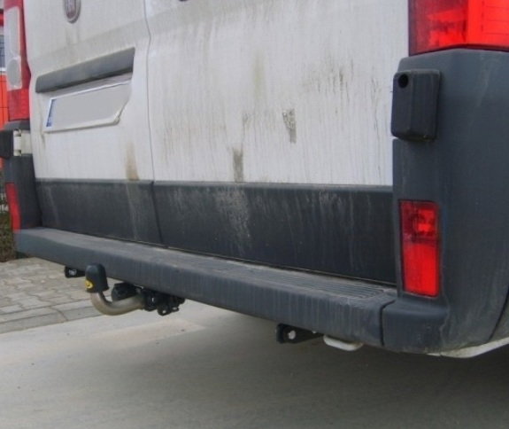 Fiat Ducato duba L4 dupa 2006 carlig de remorcare demontabil automat cu maneta [3]