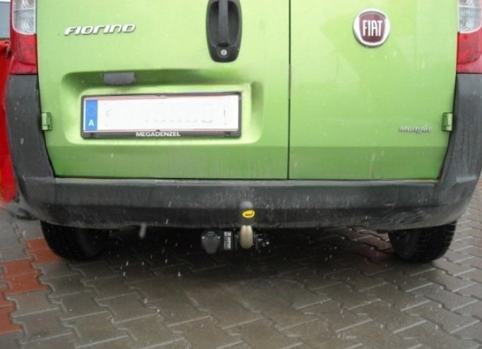 Fiat Fiorino dupa 2008 carlig de remorcare demontabil automat cu maneta marca Autohak [6]