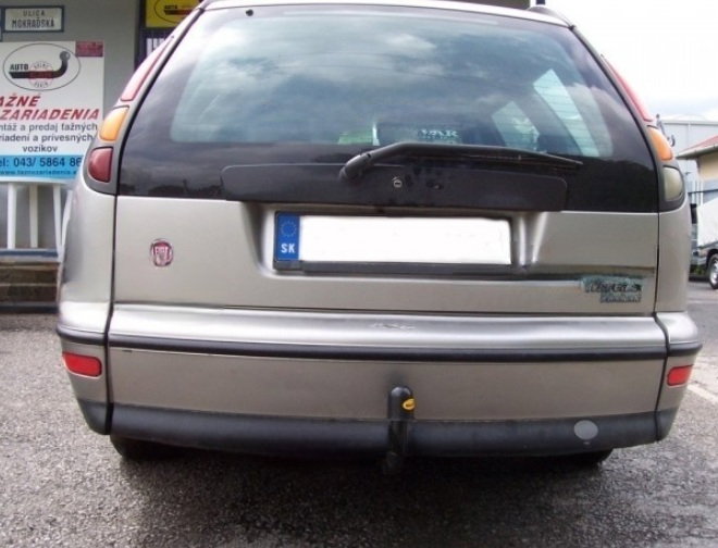 Fiat Marea Weekend 1996 - 2002 carlig de remorcare marca Autohak [5]