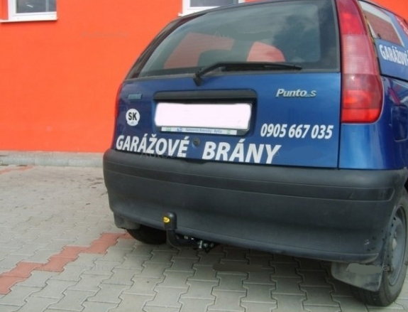 Carlig remorcare Fiat Punto 3/5 usi 1994 - 1999 marca Autohak [3]
