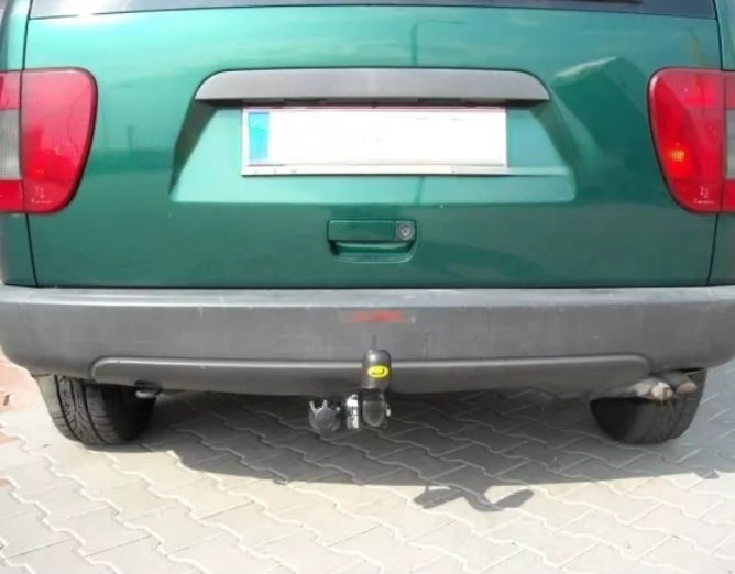 Carlig remorcare Fiat Ulysse 5 usi 1994 - 2006 marca Autohak [6]