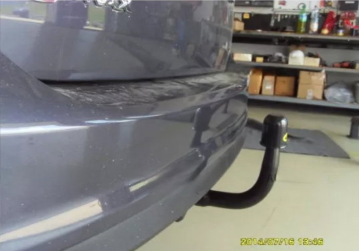 Ford C-Max 2010-2019 carlig de remorcare demontabil automat vertical [11]
