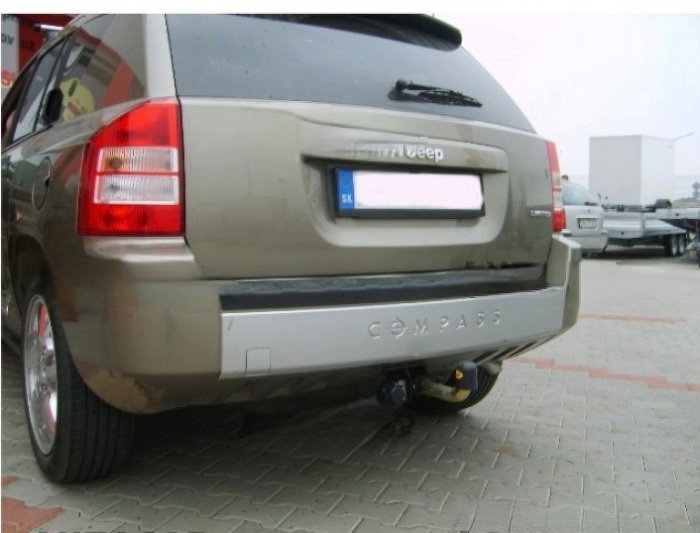 Jeep Compass MK 2006 - 2016 carlig de remorcare demontabil automat cu maneta marca Autohak [8]