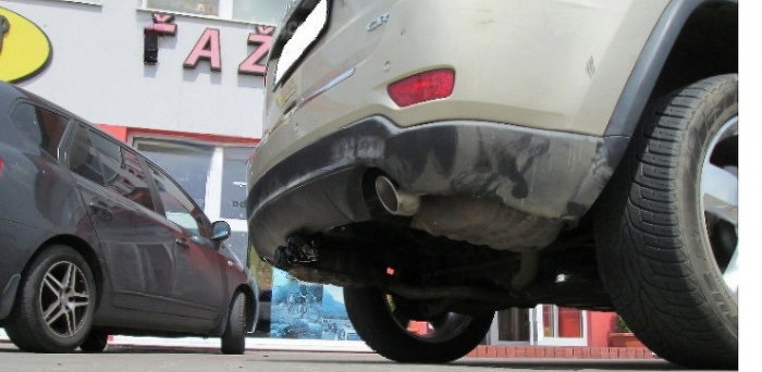 Jeep Grand Cherokee dupa 2011 carlig de remorcare demontabil automat cu maneta marca Autohak [5]