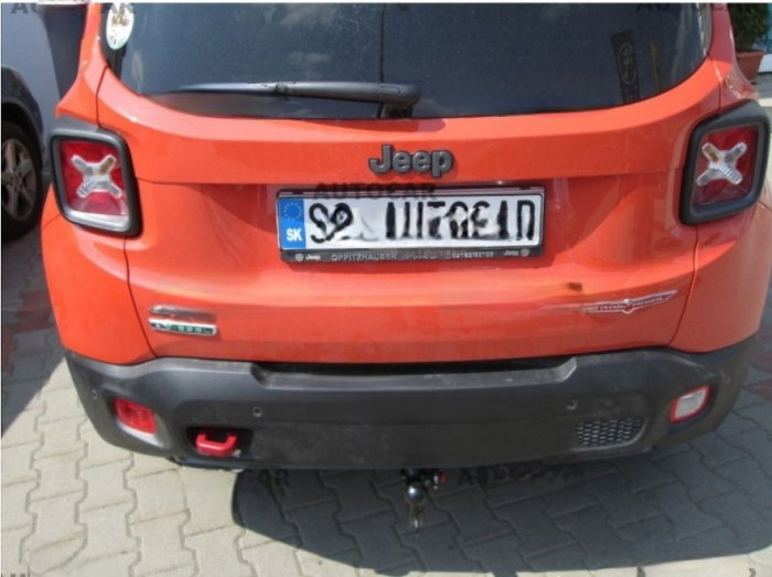Jeep Renegade dupa 2014 carlig de remorcare demontabil automat vertical marca Autohak [5]