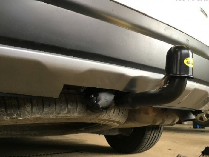 Kia Sorento 2015 - 2018 carlig de remorcare demontabil automat vertical marca Autohak [10]
