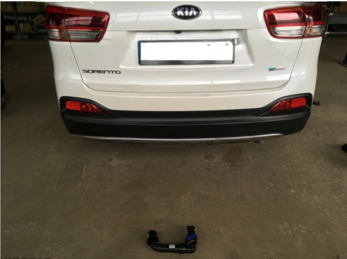Kia Sorento 2015 - 2018 carlig de remorcare demontabil automat vertical marca Autohak [4]