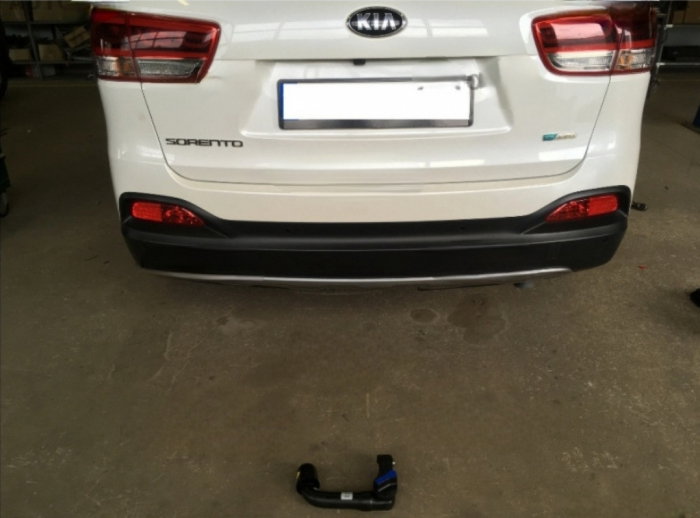 Kia Sorento 2018 - 2020 carlig de remorcare demontabil automat vertical [4]