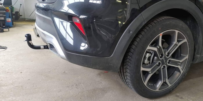 Kia Xceed dupa 09/2019 carlig de remorcare demontabil automat vertical marca Autohak [4]