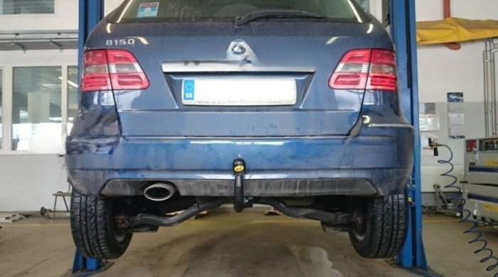 Mercedes B Class (W245) 2005 - 2011 carlig de remorcare demontabil automat vertical marca Autohak [7]