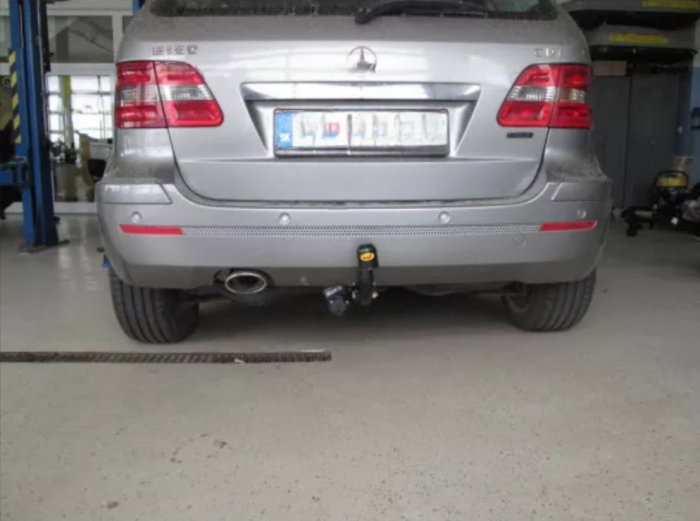 Carlig remorcare Mercedes B-class W245 2005-2011 marca Autohak [3]