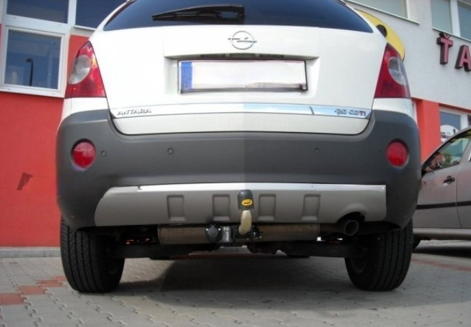 Opel Antara dupa 2006 carlig de remorcare demontabil automat cu maneta marca Autohak [4]